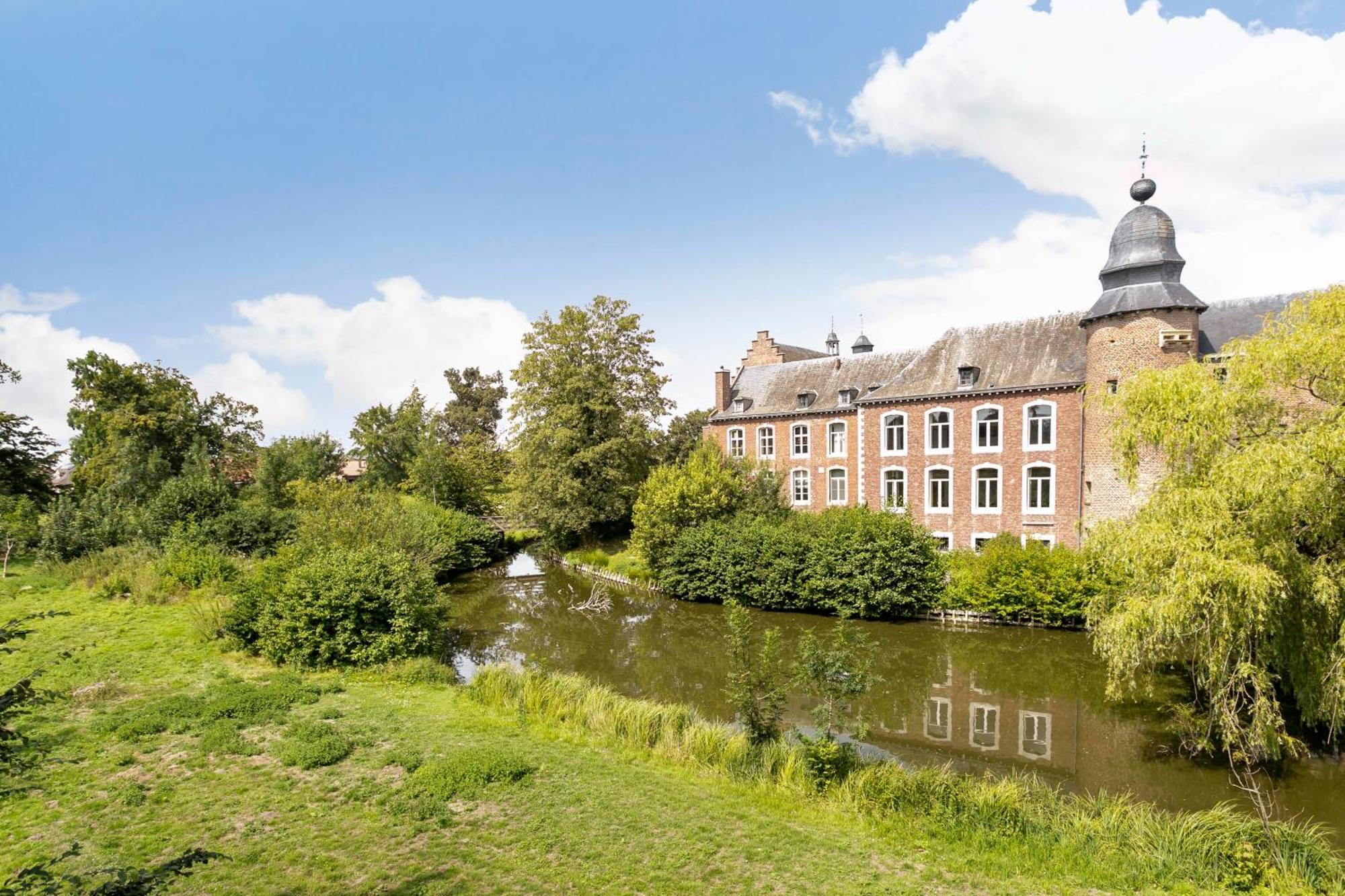 Chateau De Looz Borgloon Exterior foto